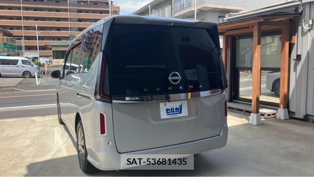Nissan SERENA 2025-07 8281058-13