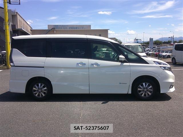 Nissan SERENA 2019-06 8281216-4