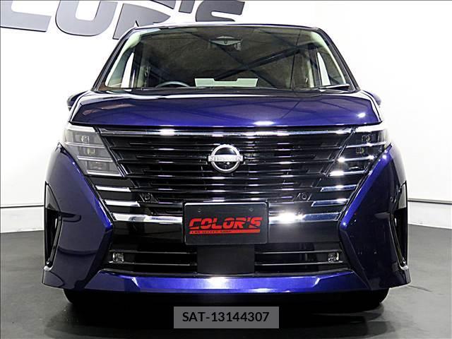 Nissan SERENA 2023-08 8281225-4