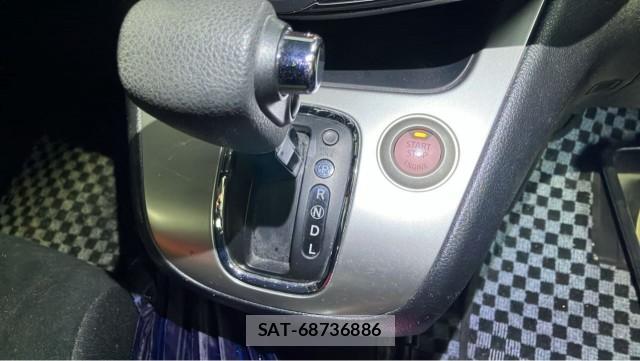 Nissan SERENA 2011-05 8281376-14