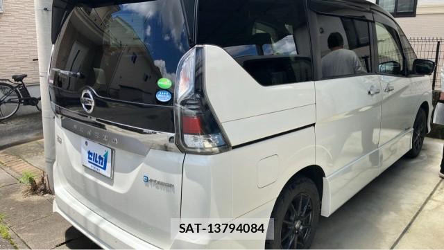 Nissan SERENA 2019-05 8281379-12