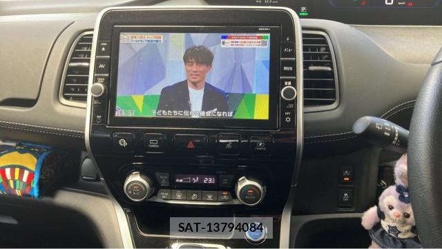 Nissan SERENA 2019-05 8281379-4