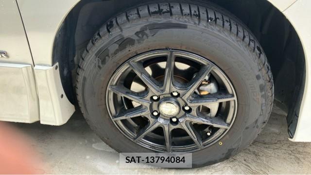 Nissan SERENA 2019-05 8281379-8