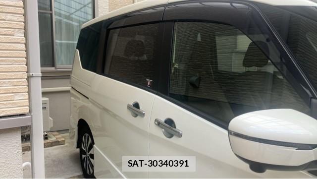 Nissan SERENA 2017-09 8281405-3