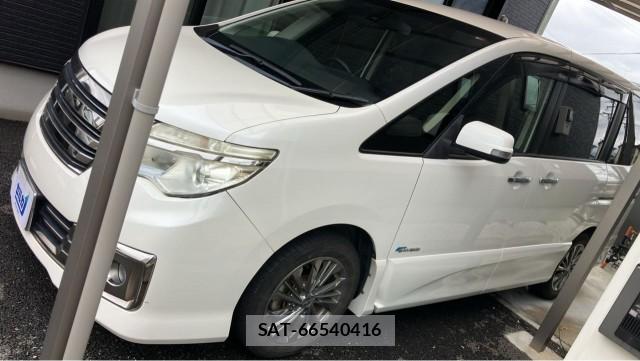 Nissan SERENA 2014-05 8281469-10