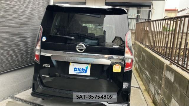 Nissan SERENA 2022-09 8281492-1