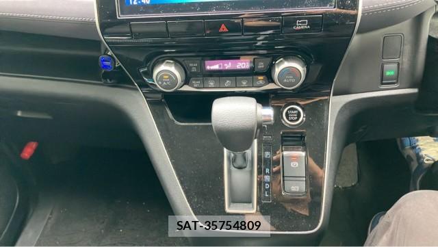 Nissan SERENA 2022-09 8281492-14