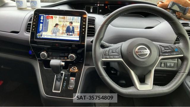 Nissan SERENA 2022-09 8281492-16