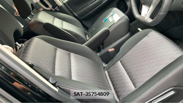 Nissan SERENA 2022-09 8281492-5