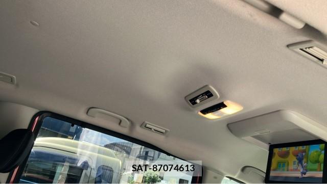 Nissan SERENA 2018-02 8281897-15
