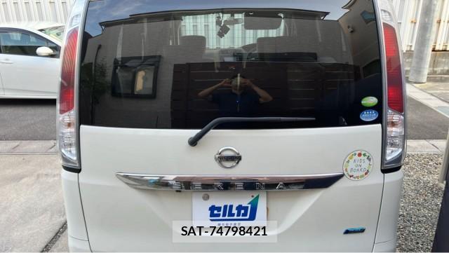 Nissan SERENA 2012-03 8282142-1