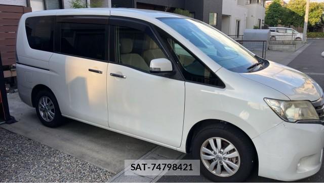 Nissan SERENA 2012-03 8282142-3