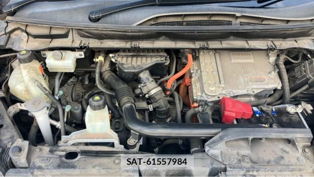 Nissan SERENA 2019-06 8282306-7