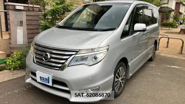 Nissan SERENA 2015-09 8282489-0