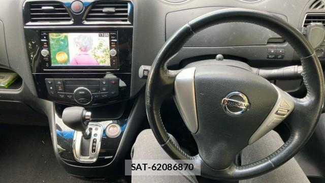 Nissan SERENA 2015-09 8282489-16
