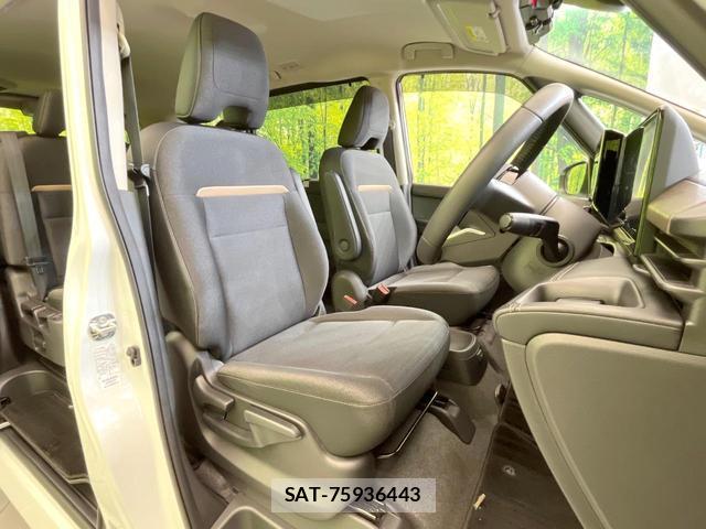 Nissan SERENA 2023-11 8282615-7
