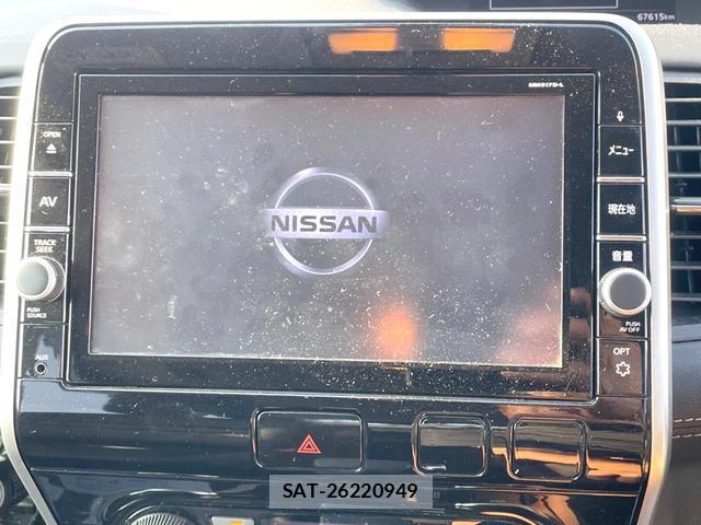 Nissan SERENA 2016-11 8282705-2