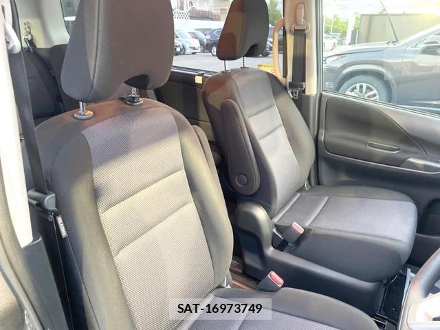 Nissan SERENA 2020-03 8282709-7