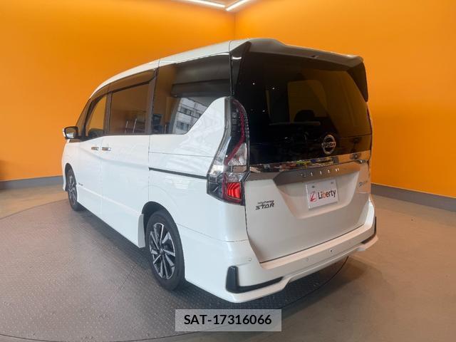Nissan SERENA 2022-06 8282970-17