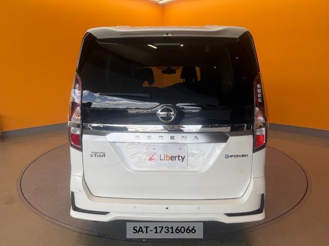 Nissan SERENA 2022-06 8282970-18