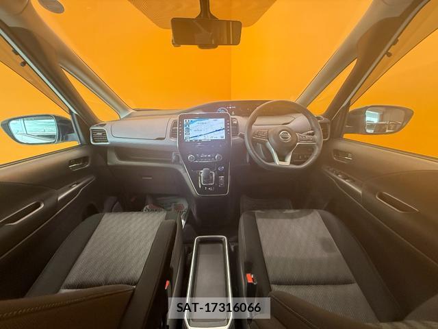 Nissan SERENA 2022-06 8282970-4