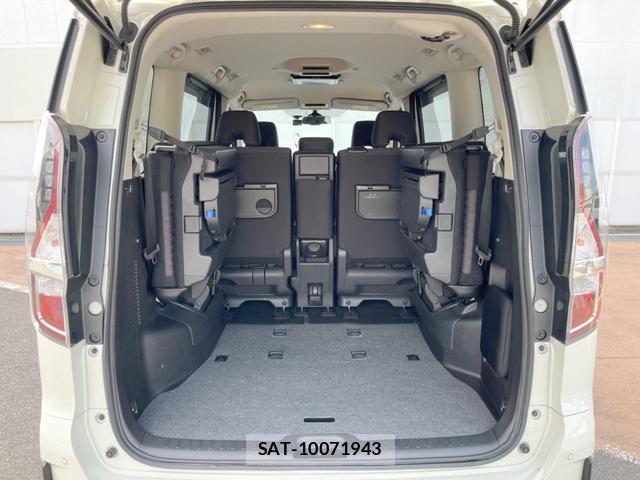 Nissan SERENA 2019-09 8283137-10