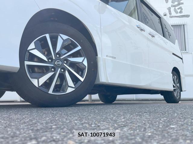 Nissan SERENA 2019-09 8283137-12