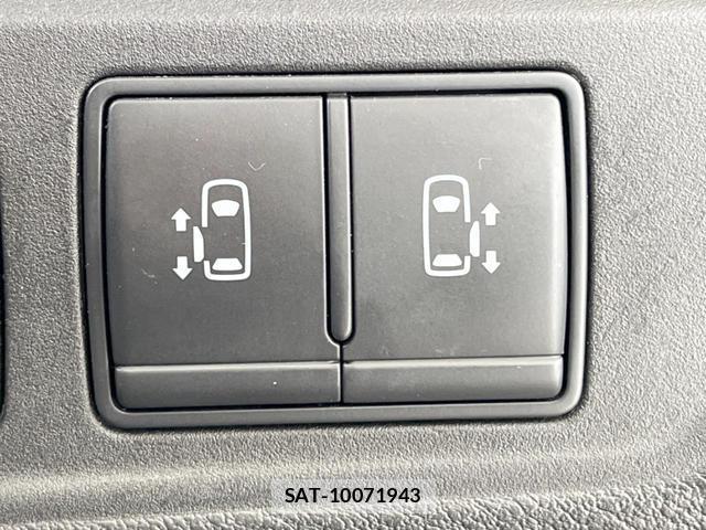 Nissan SERENA 2019-09 8283137-5