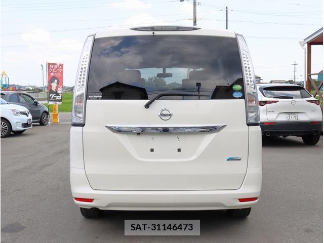Nissan SERENA 2013-05 8283416-8