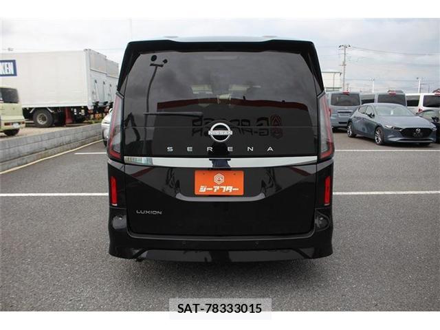 Nissan SERENA 2023-08 8283564-11