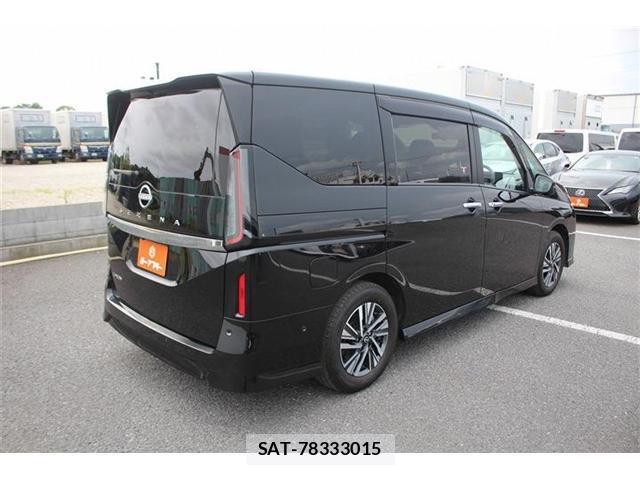 Nissan SERENA 2023-08 8283564-12