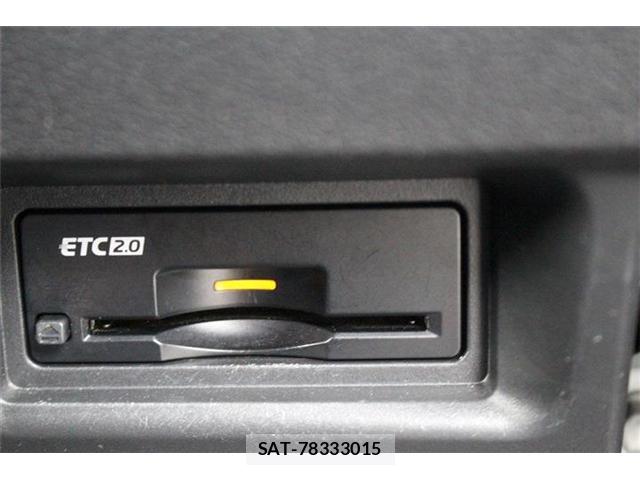 Nissan SERENA 2023-08 8283564-5