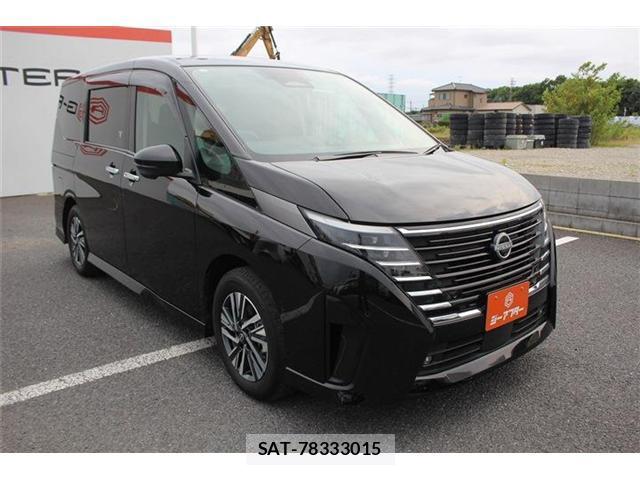 Nissan SERENA 2023-08 8283564-6