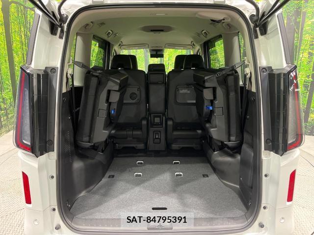 Nissan SERENA 2023-06 8283671-11