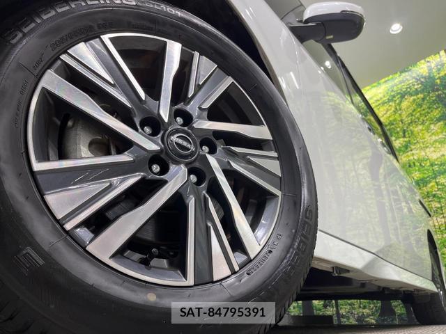 Nissan SERENA 2023-06 8283671-14