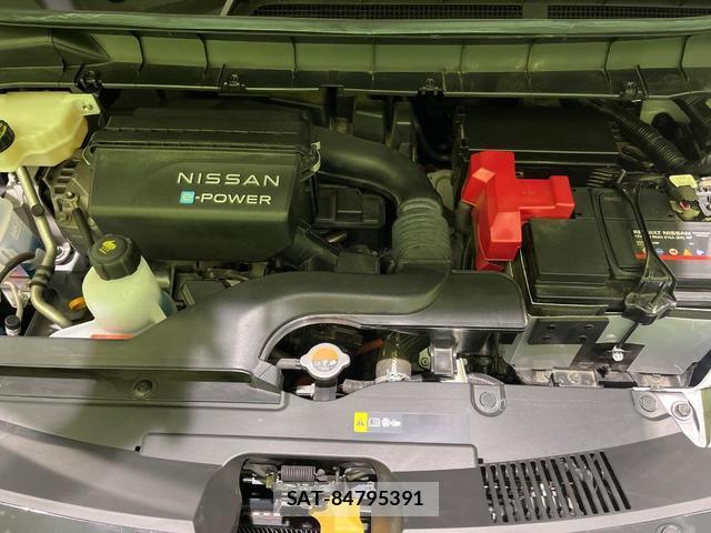 Nissan SERENA 2023-06 8283671-18