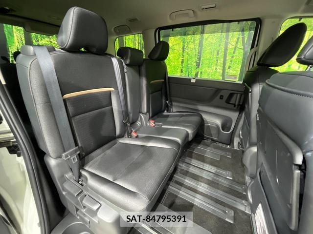 Nissan SERENA 2023-06 8283671-9