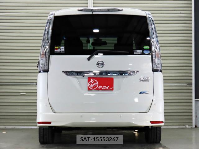 Nissan SERENA 2015-08 8283747-3