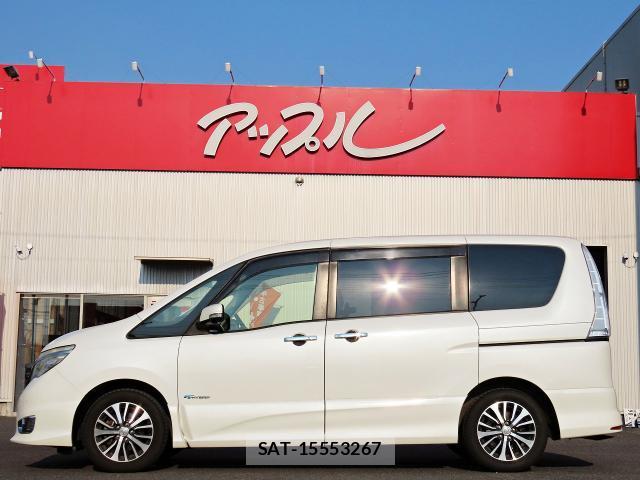 Nissan SERENA 2015-08 8283747-5