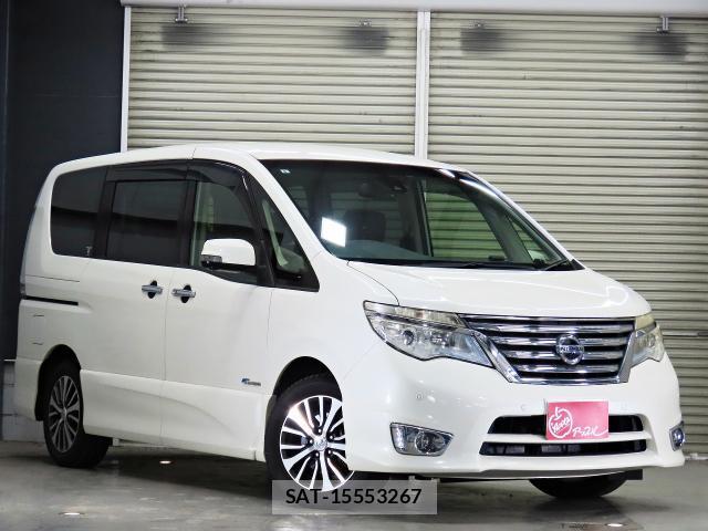 Nissan SERENA 2015-08 8283747-6