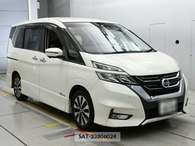 Nissan SERENA 2017-05 8283851-0