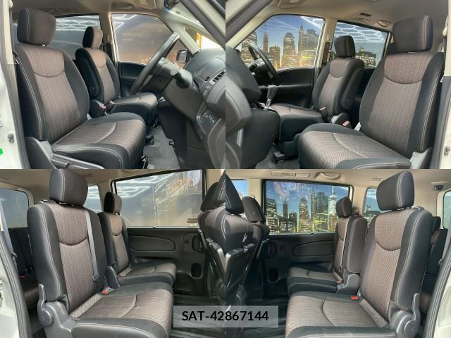 Nissan SERENA 2014-02 8283868-3