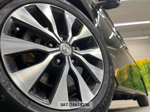 Nissan SERENA 2018-09 8284009-13
