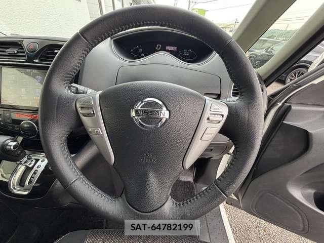 Nissan SERENA 2016-01 8284138-17