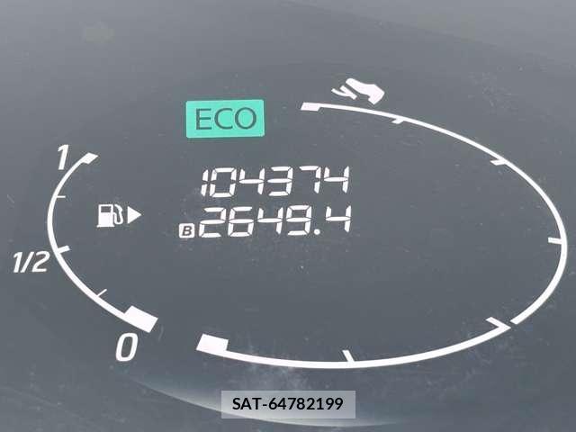 Nissan SERENA 2016-01 8284138-18