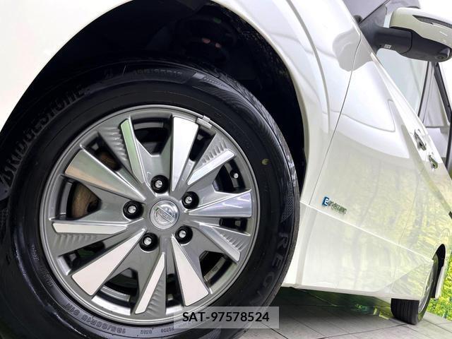 Nissan SERENA 2018-04 8284156-13