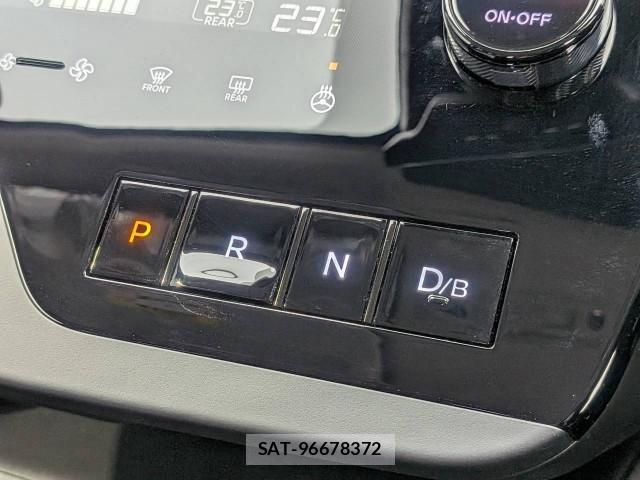 Nissan SERENA 2026-01 8284262-15
