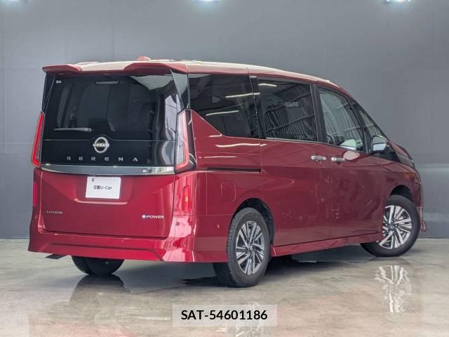 Nissan SERENA 2023-06 8284264-1