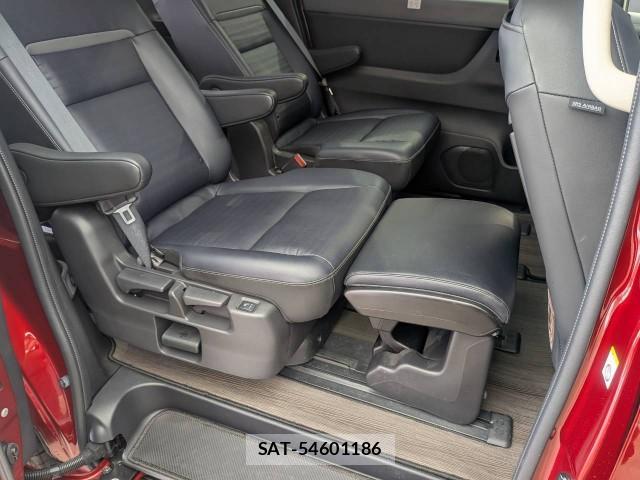 Nissan SERENA 2023-06 8284264-19