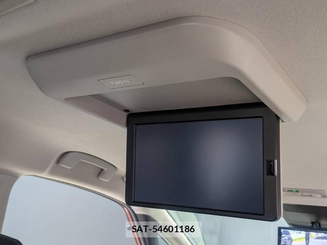 Nissan SERENA 2023-06 8284264-9